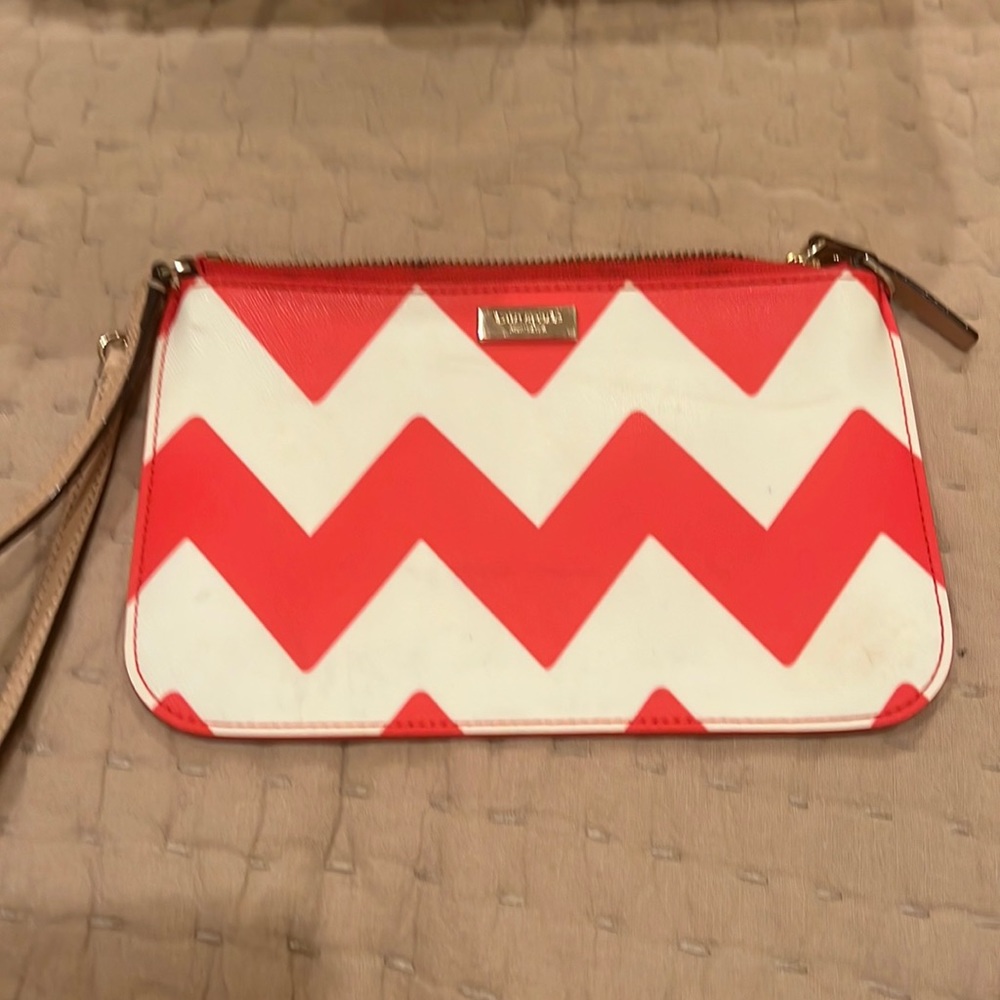 COPY - Kate spade orange and white wristlet